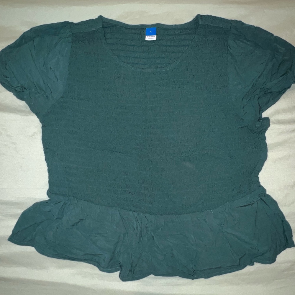 Old Navy fluttery blouse